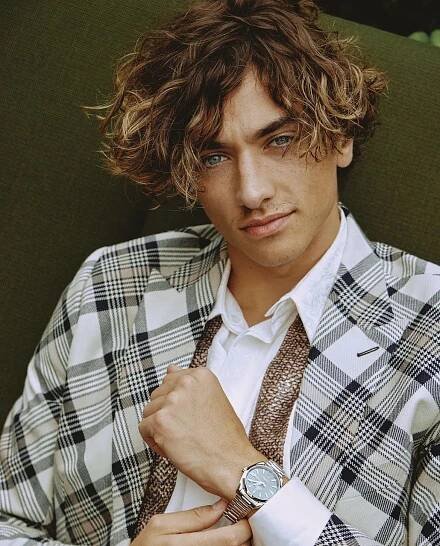 Flaunt Magazine Fall 2022 Fashion Story ft Gavin Casalegno 4.jpg