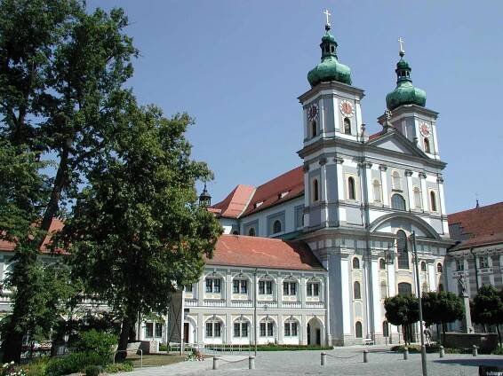 Film s českými a anglickými titulky -„Klášterní krajina Waldsassen – Stiftland“