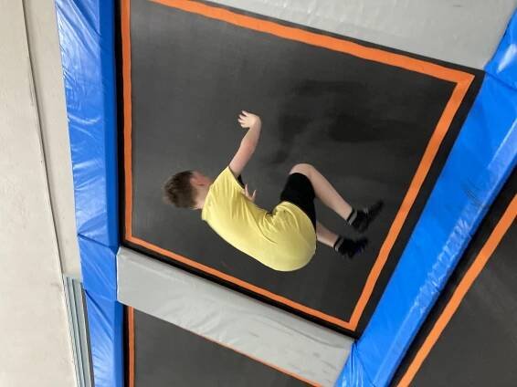 Jump arena - 2. C | Základní škola Broumovská, Liberec