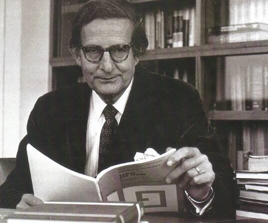 Hans Eysenck Biography - Facts, Childhood, Family Life & Achievements