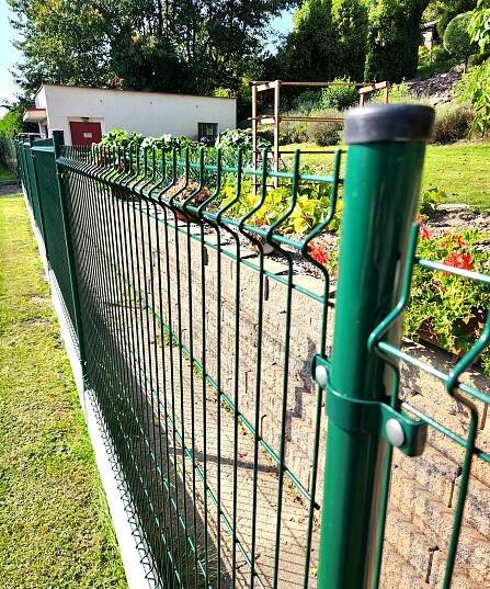 Plotový panel Lario 142 cm zelený drát 4.8mm | E-pletivo.cz – ploty Vamberk