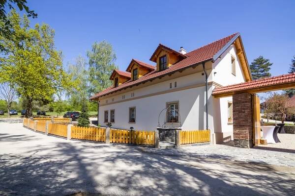 Statek Hostačov - vysocina.eu