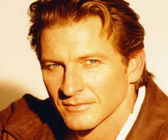 Brett Cullen