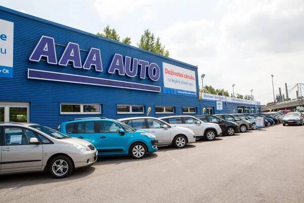 Autobazar AAA Auto dostal v Polsku pokutu přes 400 milionů za nesrovnalosti v cenách