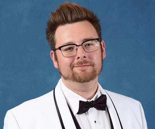 TomSka (Thomas James Ridgewell) – Bio, Facts, Family Life of YouTuber