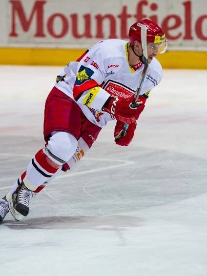 Mountfield HK, a.s. | Fotogalerie | Hráč | Jakub Langhammer