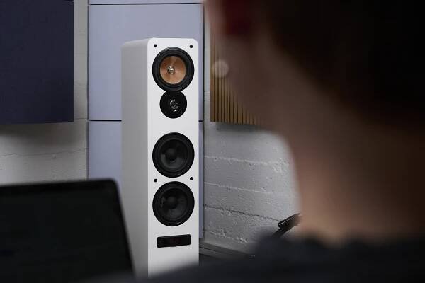 Teufel Ultima 40 Aktiv 3 im Test – Budget-Boxen für HiFi und Heimkino - HIFI.DE