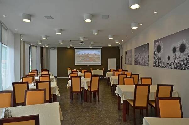 Hotel Senimo Olomouc Exteriér fotografie