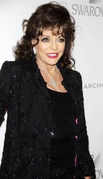 Alexis z Dynastie odmítla roli snů: Joan Collins se měla odhalovat jako bondgirl po boku Conneryho