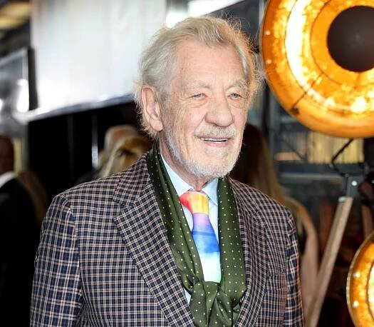 Filmový Gandalf je ke královské rodině dlouhodobě kritický.