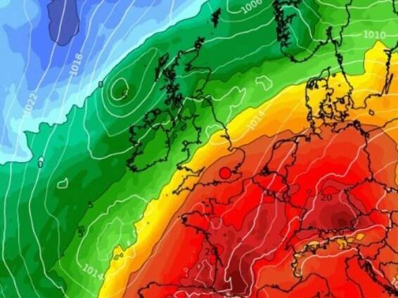 Hot weather maps show 27C Spanish heat bomb hitting UK in hours - 15 hottest cities