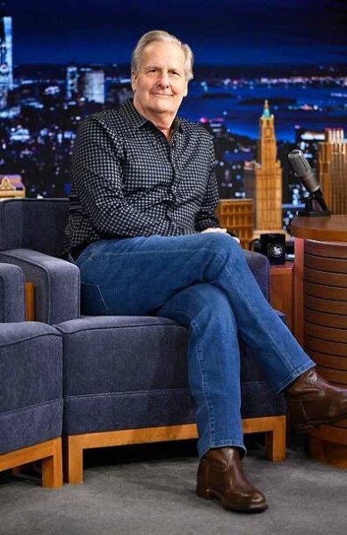 THE TONIGHT SHOW STARRING JIMMY FALLON -- Episode 2078 -- Pictured: Actor Jeff Daniels during an interview on Tuesday, January 14, 2025