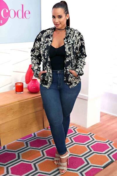 Dascha Polanco Appears On Amazon's Style Code Live