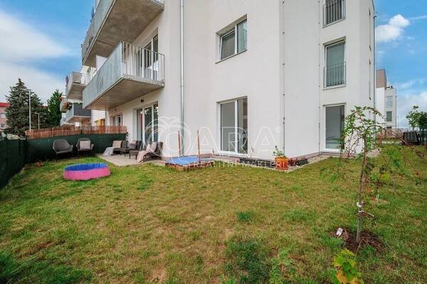 Prodej Byt 4+kk, U Parketárny, Unhošť, okres Kladno