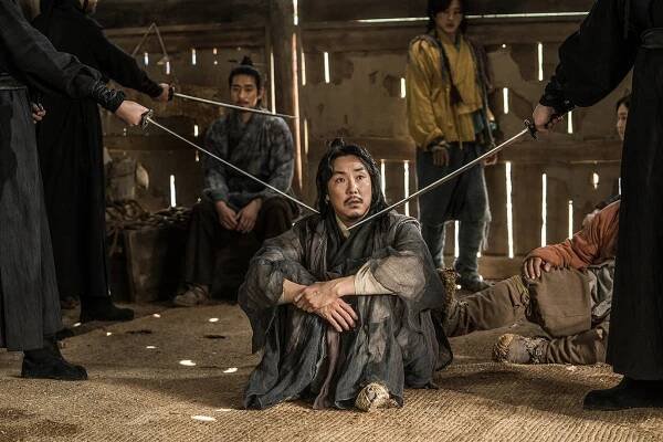 Gwangdaedeul : pungmunjojakdan - Z filmu - Jin-woong Cho