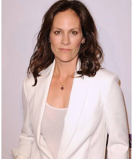 Annabeth Gish - Actress