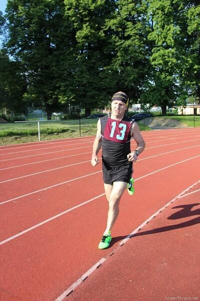 Memoriál Jána Kováče 800 m dráha FOTO Honza Šimůnek - ISCAREX Team