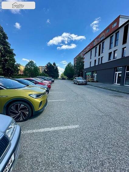 Prodej bytů 3+1, Lužická, Povel | Mapio.cz