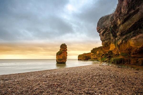 Best Devon Cliffs Activities - Mommy Travels