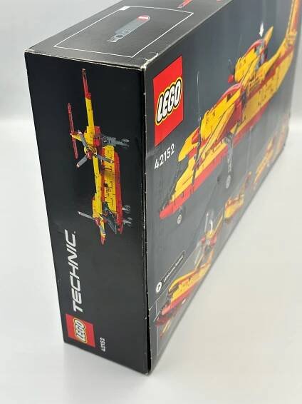 LEGO Technic 42152 - Hasicí letadlo Minimální věk dítěte 5