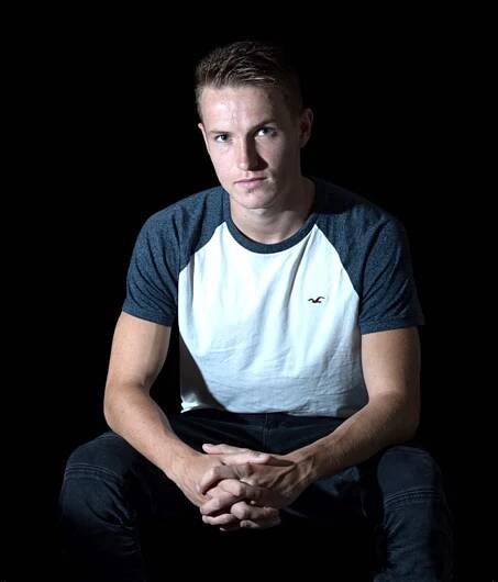 Fotbalista Jakub Jankto postavil za 30 milionů korun první gaming house v Česku. Bydlet v něm bude jeho herní tým