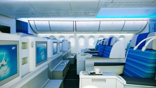Boeing_787_8_interior_C_3