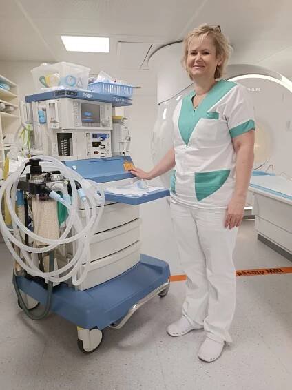 Mostecká nemocnice má nový přístroj, pomůže zvládnout dětským pacientům magnetickou rezonanci | Homerlive