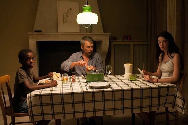 La Pièce manquante - Z filmu - Élie Lucas Moussoko, Philippe Torreton, Armande Boulanger