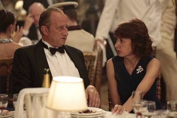 Ils sont partout - Z filmu - Benoît Poelvoorde, Valérie Bonneton