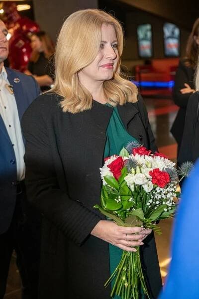 Zuzana Čaputová si zahrála ve filmu: Takhle jí to slušelo na jeho premiéře