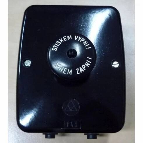 Třífázový vypínač 400V 16A ABB 35303-71 venkovní