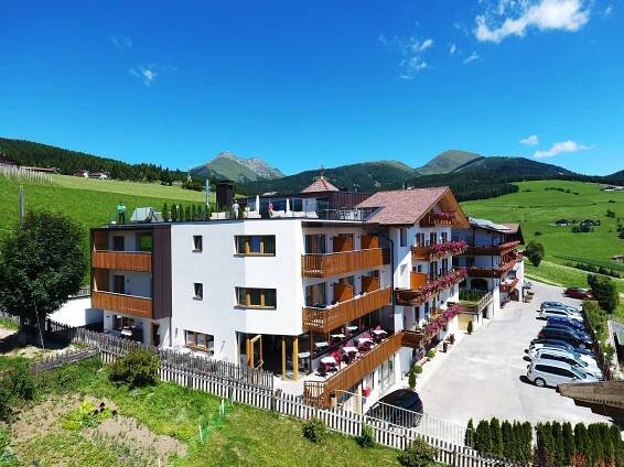 Kristall Hotel Maranza