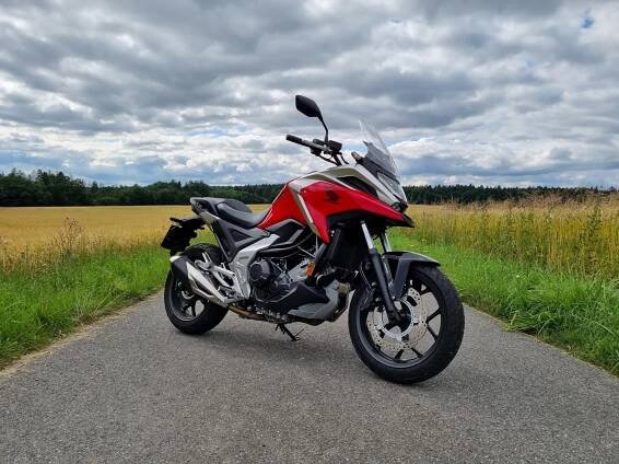 Honda NC750X (2021)