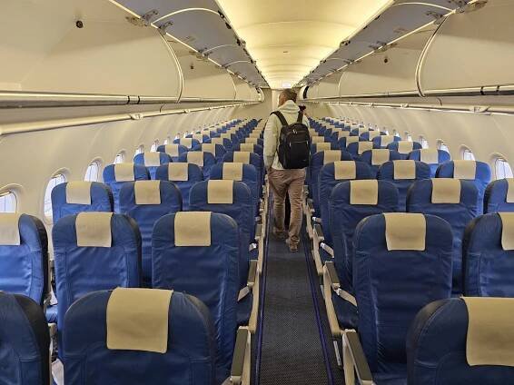 Kabina Airbus A320, Edelweiss