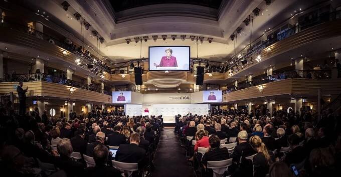 USA a Evropa mají zásadně jiné priority, ukázala mnichovská konference - Echo24.cz