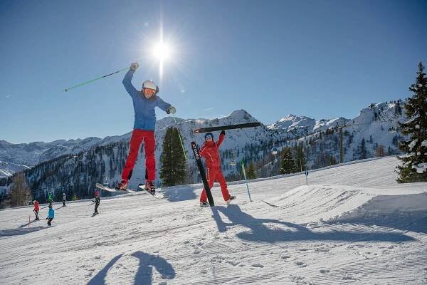 Skikurse für Kinder & Jugendliche in der Schischule Top Alpin in Altenmarkt-Zauchensee, Ski amadé