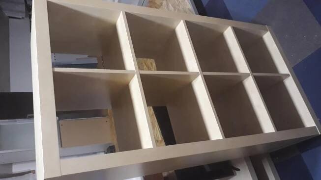 Knihovna/policový díl IKEA KALLAX, 2x4 fochy, imitace bříza