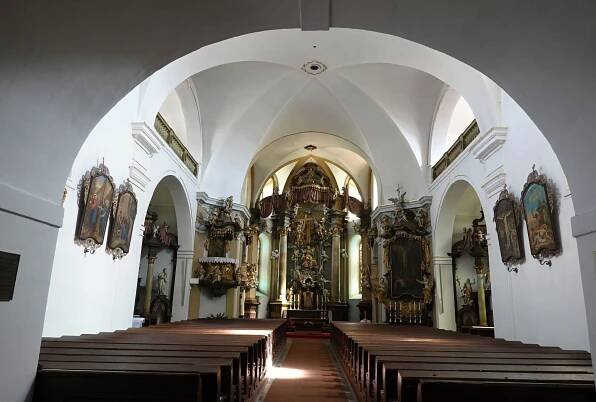 Fotogalerie • Kostel Nejsvětější Trojice (Kostel) • Mapy.com