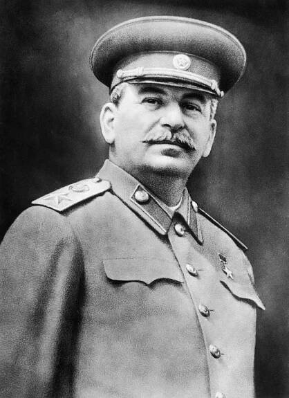 Nová kniha o nejkrvavějším vládci a sovětském diktátorovi: Stalin v zajetí okultistů