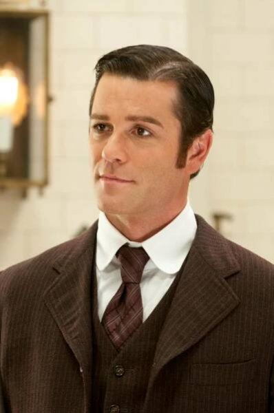 Případy detektiva Murdocha - Zpátky a doleva - Z filmu - Yannick Bisson
