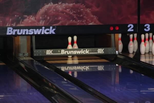 BOWLING ZNOJMO, BOWLING SPORT BAR ZNOJMO - nový bowling ve Znojmě | Silvestr 2012