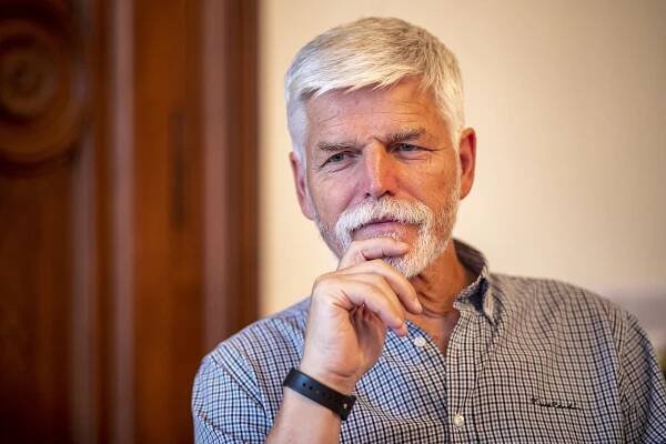 Druhé kolo prezidentských voleb: Jak volit, termín, novinky o Pavlovi a Babišovi