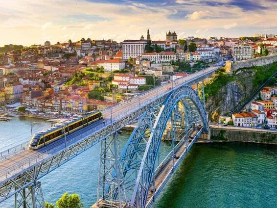 Porto's iconic double-decker Dom Luis I Bridge