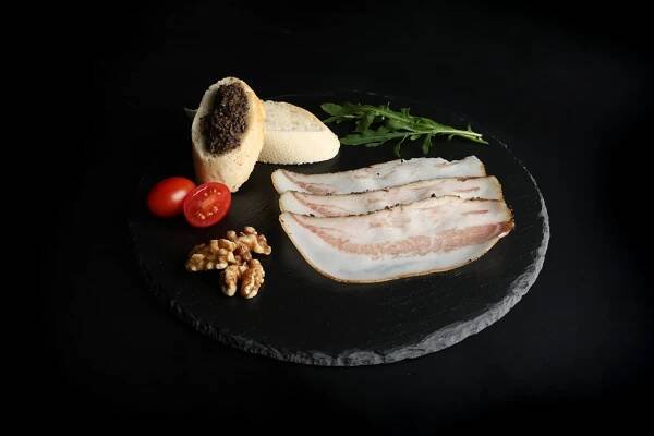 Guanciale 1