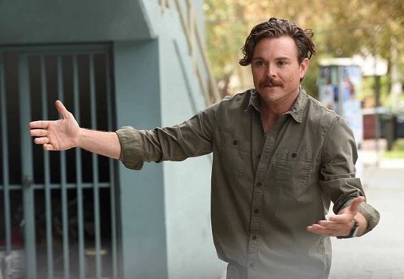 Smrtonosná zbraň - Elvis žije! - Z filmu - Clayne Crawford