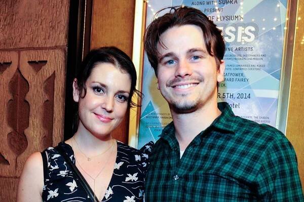 Melanie Lynskey and Jason Ritter