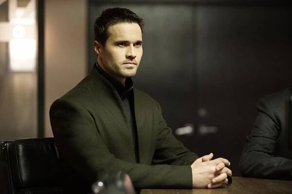 Agenti S.H.I.E.L.D. - Časoprostor - Z filmu - Brett Dalton