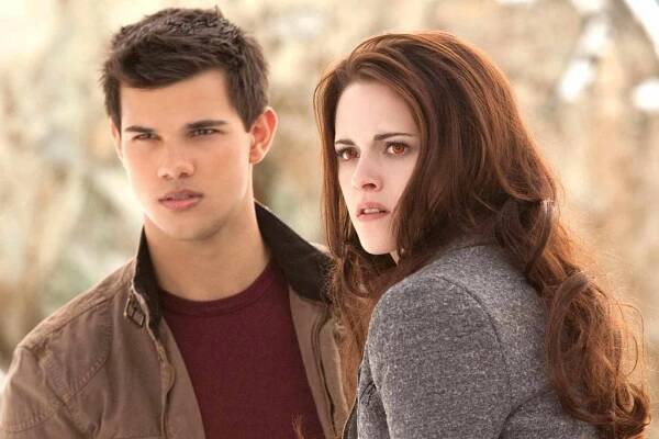 THE TWILIGHT SAGA: BREAKING DAWN-PART 2