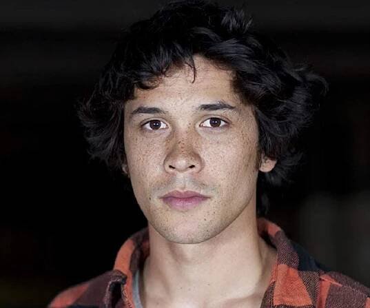 Bob Morley Biography - Facts, Childhood, Family Life & Achievements