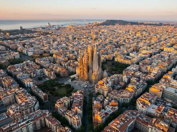 BARCELONA – ANDORA – LURDY LOYOLA SANTIAGO DE COMPOSTELA – FATIMA